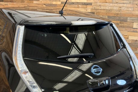 Nissan LEAF 24kWh Acenta Hatchback 5dr Electric Auto (107 bhp) 60