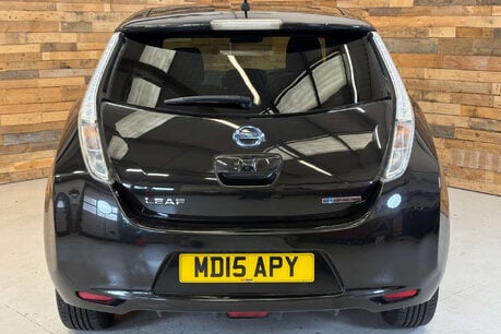 Nissan LEAF 24kWh Acenta Hatchback 5dr Electric Auto (107 bhp) 5