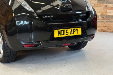 Nissan LEAF 24kWh Acenta Hatchback 5dr Electric Auto (107 bhp) 63