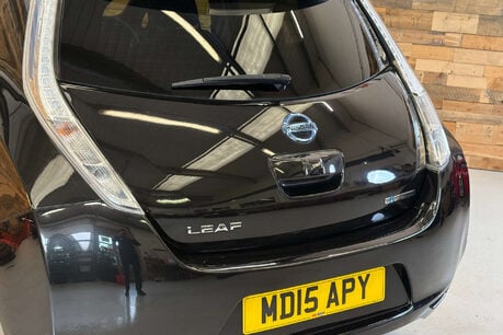 Nissan LEAF 24kWh Acenta Hatchback 5dr Electric Auto (107 bhp) 61