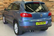 Volkswagen Tiguan 2.0 TDI BlueMotion Tech SE SUV 5dr Diesel Manual 2WD Euro 5 (s/s) (140 ps) 4