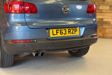 Volkswagen Tiguan 2.0 TDI BlueMotion Tech SE SUV 5dr Diesel Manual 2WD Euro 5 (s/s) (140 ps) 76