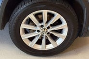 Volkswagen Tiguan 2.0 TDI BlueMotion Tech SE SUV 5dr Diesel Manual 2WD Euro 5 (s/s) (140 ps) 54