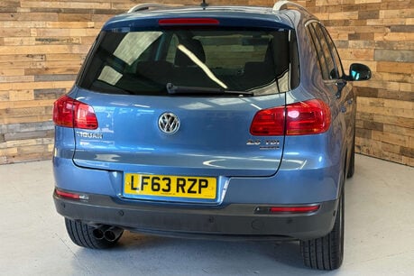 Volkswagen Tiguan 2.0 TDI BlueMotion Tech SE SUV 5dr Diesel Manual 2WD Euro 5 (s/s) (140 ps) 82