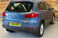 Volkswagen Tiguan 2.0 TDI BlueMotion Tech SE SUV 5dr Diesel Manual 2WD Euro 5 (s/s) (140 ps) 6