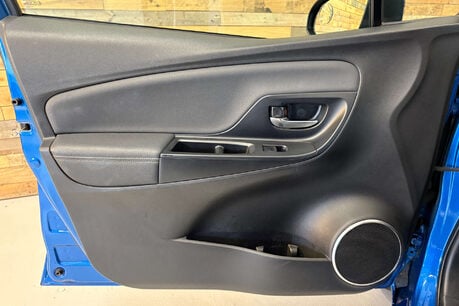 Toyota Yaris 1.5 VVT-h Excel Hatchback 5dr Petrol Hybrid E-CVT Euro 6 (15in Alloy) (101 41