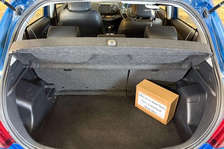 Toyota Yaris 1.5 VVT-h Excel Hatchback 5dr Petrol Hybrid E-CVT Euro 6 (15in Alloy) (101 9