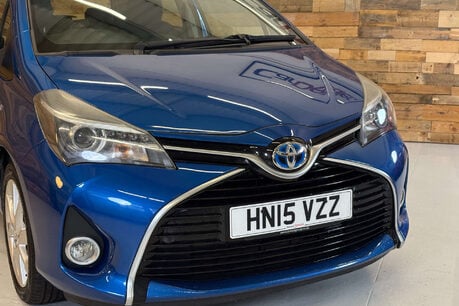 Toyota Yaris 1.5 VVT-h Excel Hatchback 5dr Petrol Hybrid E-CVT Euro 6 (15in Alloy) (101 15