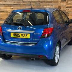 Toyota Yaris 1.5 VVT-h Excel Hatchback 5dr Petrol Hybrid E-CVT Euro 6 (15in Alloy) (101 4