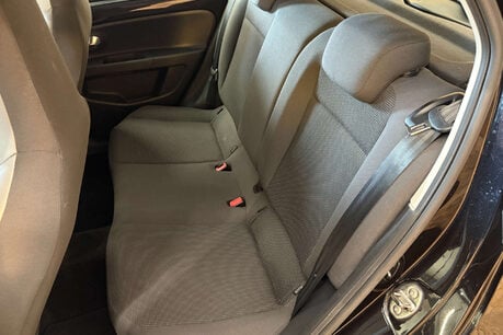 Volkswagen Up 1.0 High up! Hatchback 5dr Petrol ASG Euro 5 (75 ps) 23