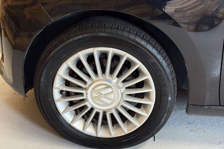 Volkswagen Up 1.0 High up! Hatchback 5dr Petrol ASG Euro 5 (75 ps) 54