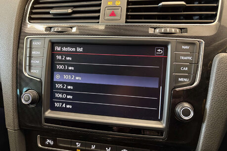 Volkswagen Golf 2.0 TSI BlueMotion Tech GTI Hatchback 5dr Petrol DSG Euro 6 (s/s) (220 ps) 27