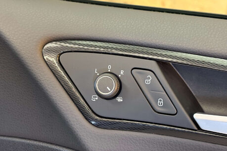 Volkswagen Golf 2.0 TSI BlueMotion Tech GTI Hatchback 5dr Petrol DSG Euro 6 (s/s) (220 ps) 42