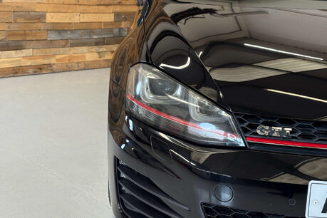 Volkswagen Golf 2.0 TSI BlueMotion Tech GTI Hatchback 5dr Petrol DSG Euro 6 (s/s) (220 ps) 25