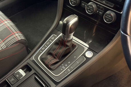 Volkswagen Golf 2.0 TSI BlueMotion Tech GTI Hatchback 5dr Petrol DSG Euro 6 (s/s) (220 ps) 39