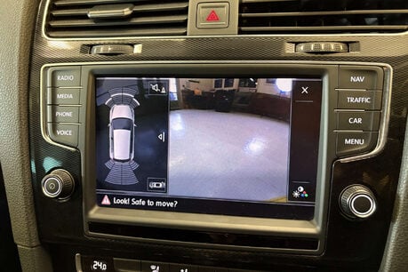 Volkswagen Golf 2.0 TSI BlueMotion Tech GTI Hatchback 5dr Petrol DSG Euro 6 (s/s) (220 ps) 27