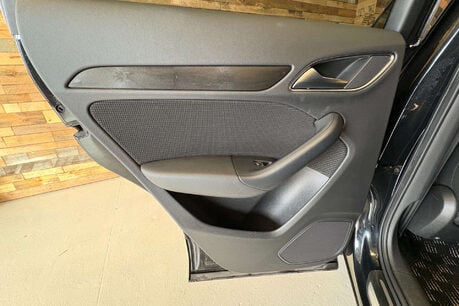 Audi Q3 2.0 TFSI S line SUV 5dr Petrol S Tronic quattro Euro 5 (s/s) (170 ps) 59