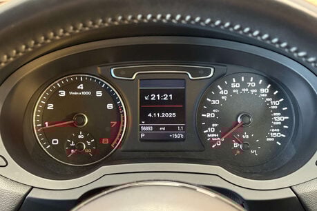 Audi Q3 2.0 TFSI S line SUV 5dr Petrol S Tronic quattro Euro 5 (s/s) (170 ps) 9