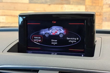 Audi Q3 2.0 TFSI S line SUV 5dr Petrol S Tronic quattro Euro 5 (s/s) (170 ps) 31