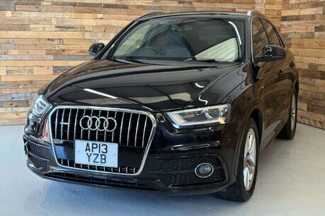 Audi Q3 2.0 TFSI S line SUV 5dr Petrol S Tronic quattro Euro 5 (s/s) (170 ps) 25