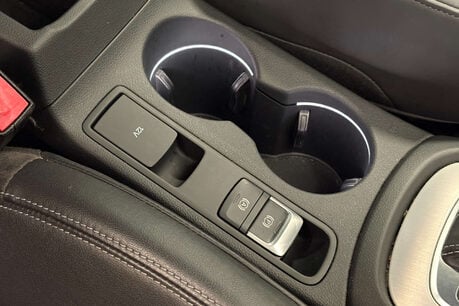 Audi Q3 2.0 TFSI S line SUV 5dr Petrol S Tronic quattro Euro 5 (s/s) (170 ps) 47