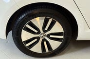 Volkswagen Golf 35.8kWh e-Golf Hatchback 5dr Electric Auto (136 ps) 60