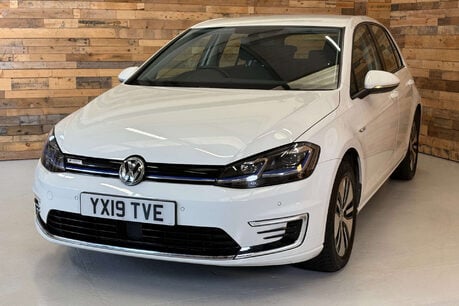 Volkswagen Golf 35.8kWh e-Golf Hatchback 5dr Electric Auto (136 ps) 29