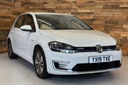 Volkswagen Golf 35.8kWh e-Golf Hatchback 5dr Electric Auto (136 ps) 1