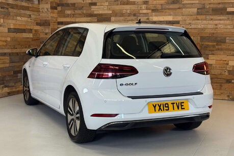 Volkswagen Golf 35.8kWh e-Golf Hatchback 5dr Electric Auto (136 ps) 72