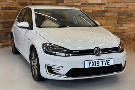 Volkswagen Golf 35.8kWh e-Golf Hatchback 5dr Electric Auto (136 ps) 30