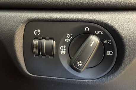 Audi Q3 2.0 TFSI SE SUV 5dr Petrol S Tronic quattro Euro 5 (s/s) (170 ps) 17