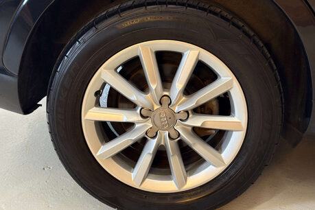 Audi Q3 2.0 TFSI SE SUV 5dr Petrol S Tronic quattro Euro 5 (s/s) (170 ps) 41