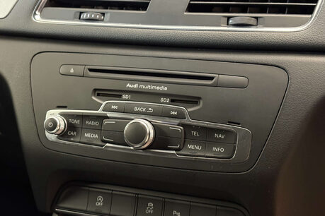 Audi Q3 2.0 TFSI SE SUV 5dr Petrol S Tronic quattro Euro 5 (s/s) (170 ps) 19