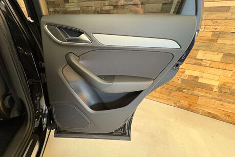 Audi Q3 2.0 TFSI SE SUV 5dr Petrol S Tronic quattro Euro 5 (s/s) (170 ps) 77