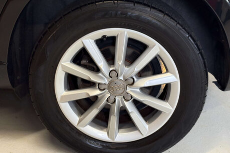 Audi Q3 2.0 TFSI SE SUV 5dr Petrol S Tronic quattro Euro 5 (s/s) (170 ps) 42