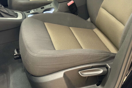 Audi Q3 2.0 TFSI SE SUV 5dr Petrol S Tronic quattro Euro 5 (s/s) (170 ps) 32