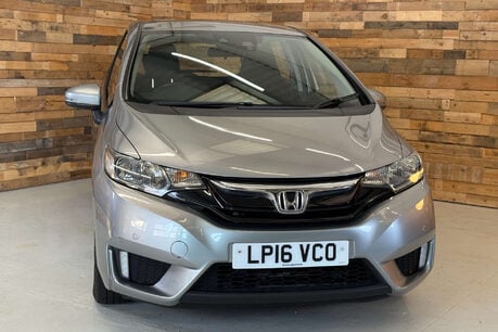 Honda Jazz 1.3 i-VTEC SE Hatchback 5dr Petrol Manual Euro 6 (s/s) (102 ps) 59