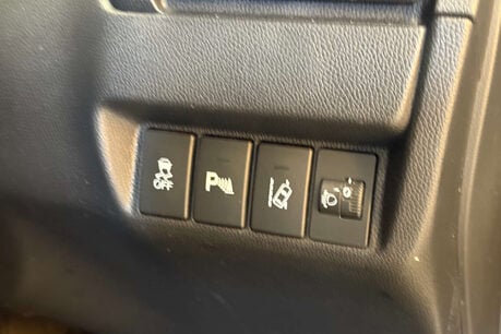 Honda Jazz 1.3 i-VTEC SE Hatchback 5dr Petrol Manual Euro 6 (s/s) (102 ps) 34