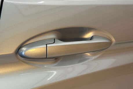 Honda Jazz 1.3 i-VTEC SE Hatchback 5dr Petrol Manual Euro 6 (s/s) (102 ps) 46