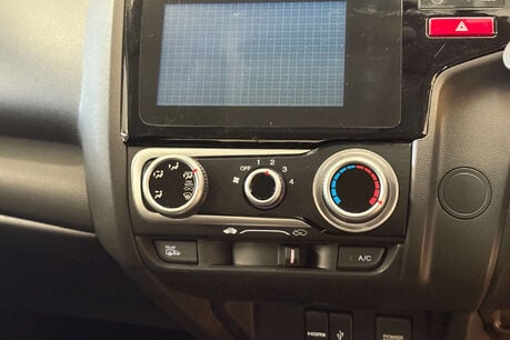 Honda Jazz 1.3 i-VTEC SE Hatchback 5dr Petrol Manual Euro 6 (s/s) (102 ps) 14