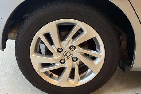 Honda Jazz 1.3 i-VTEC SE Hatchback 5dr Petrol Manual Euro 6 (s/s) (102 ps) 39