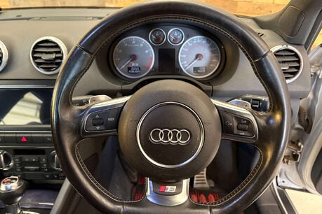 Audi S3 2.0 TFSI Sportback 5dr Petrol S Tronic quattro Euro 4 (265 ps) 38