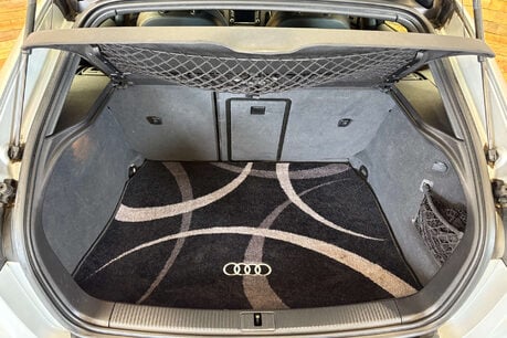 Audi S3 2.0 TFSI Sportback 5dr Petrol S Tronic quattro Euro 4 (265 ps) 48