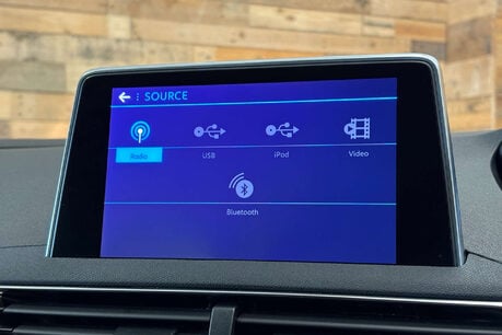 Peugeot 3008 1.5 BlueHDi Allure SUV 5dr Diesel EAT Euro 6 (s/s) (130 ps) 35