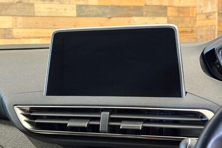 Peugeot 3008 1.5 BlueHDi Allure SUV 5dr Diesel EAT Euro 6 (s/s) (130 ps) 31