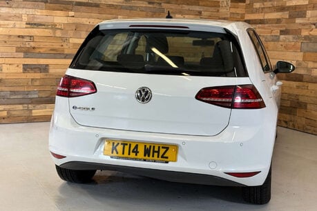 Volkswagen Golf e-Golf Hatchback 5dr Electric Auto (115 ps) 64