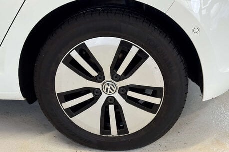 Volkswagen Golf e-Golf Hatchback 5dr Electric Auto (115 ps) 48