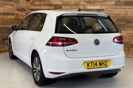 Volkswagen Golf e-Golf Hatchback 5dr Electric Auto (115 ps) 61