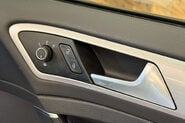 Volkswagen Golf e-Golf Hatchback 5dr Electric Auto (115 ps) 30