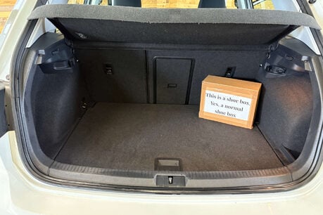 Volkswagen Golf e-Golf Hatchback 5dr Electric Auto (115 ps) 12